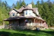 The Artist and The Quiltmaker Victorian Bed &Breakfast